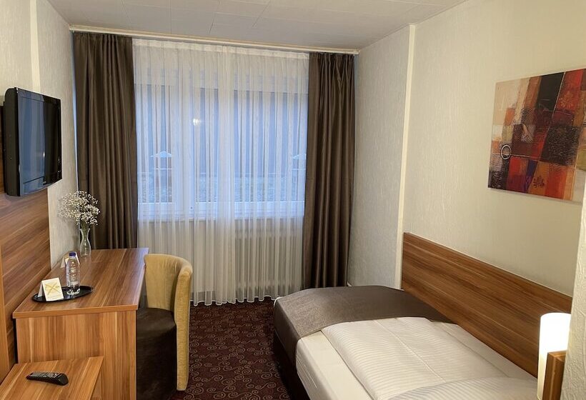 酒店 Schlangenbader Hof