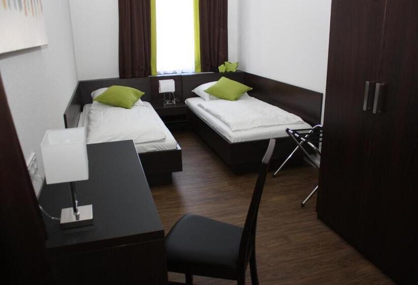 Отель Schwan Das Gästehaus Ilse