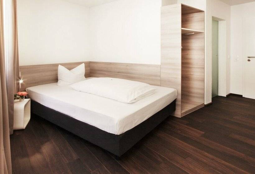 호텔 Schwarzwälder Hof