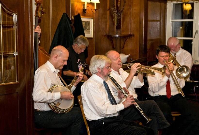 호텔 Schwarzwälder Hof