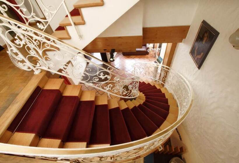 호텔 Schwarzwälder Hof