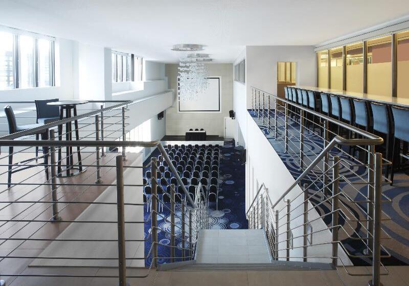 Sheraton Frankfurt Airport Hotel & Conference Center