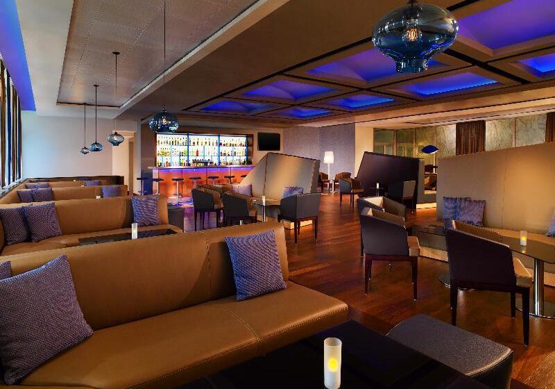 Sheraton Frankfurt Airport Hotel & Conference Center