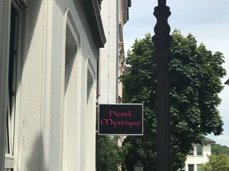 Smarthotel Mystique Self Check In