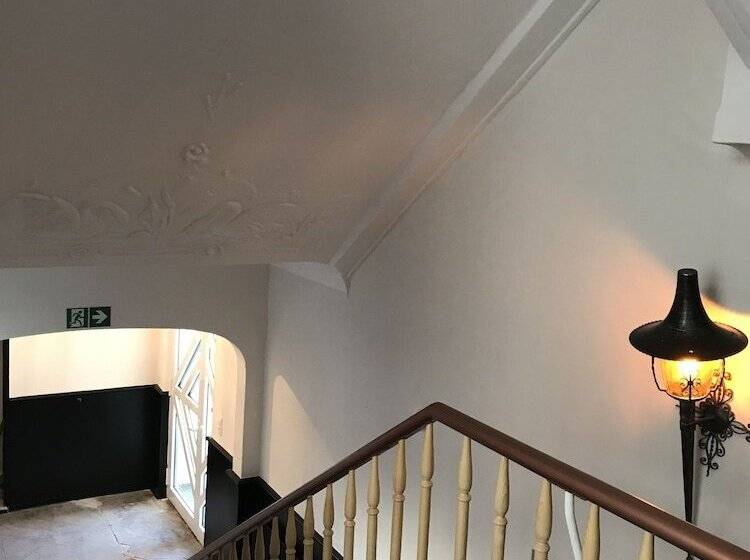 Smarthotel Mystique Self Check In