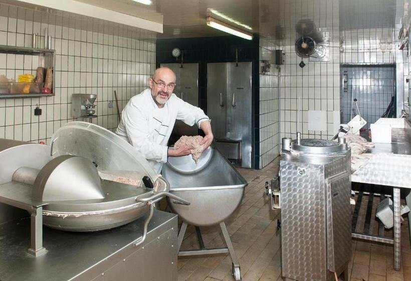 בית מלון כפרי Sonne