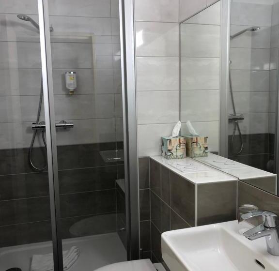 Отель Stadt Hamburg Am Fluss Saarbrücken