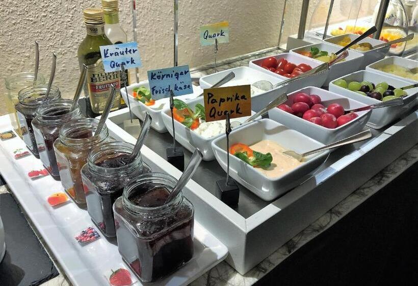 Отель Stadt Hamburg Am Fluss Saarbrücken