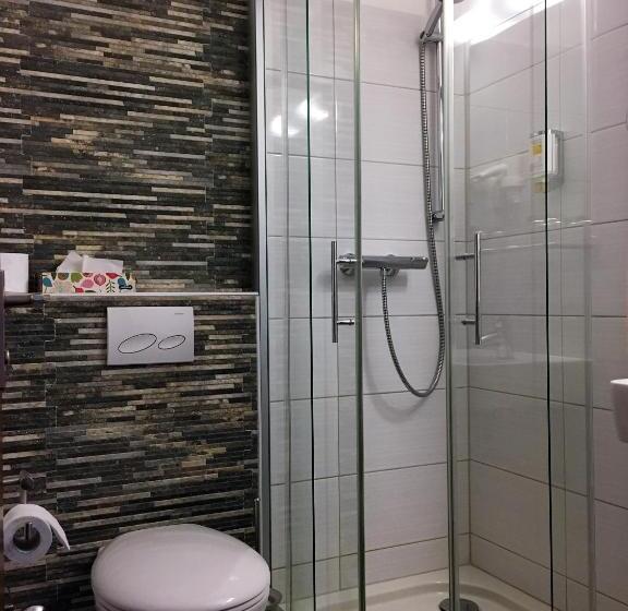 Отель Stadt Hamburg Am Fluss Saarbrücken