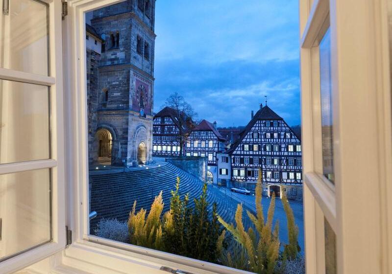 Stadt Gut Hotel Gasthof Goldener Adler