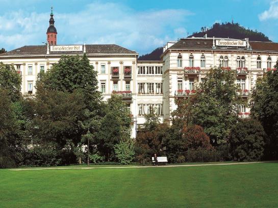 호텔 Steigenberger Europäischer Hof