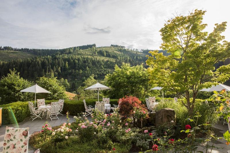 Отель Traube Tonbach