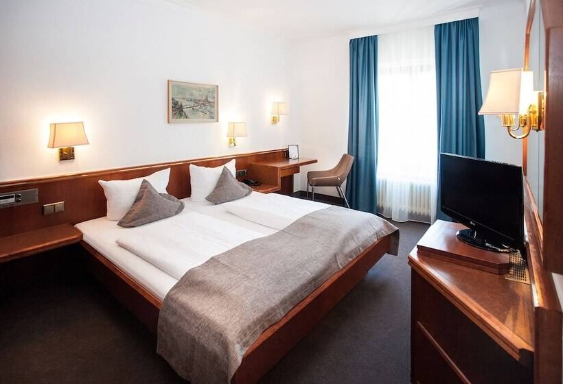 בית מלון כפרי Trip Inn Klee Am Park Wiesbaden