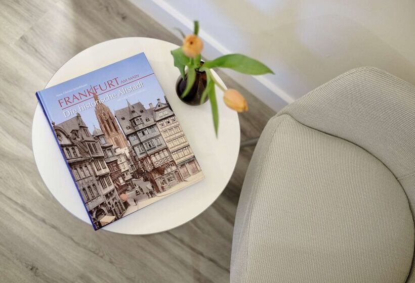 Отель Tulip Inn Frankfurt Airport