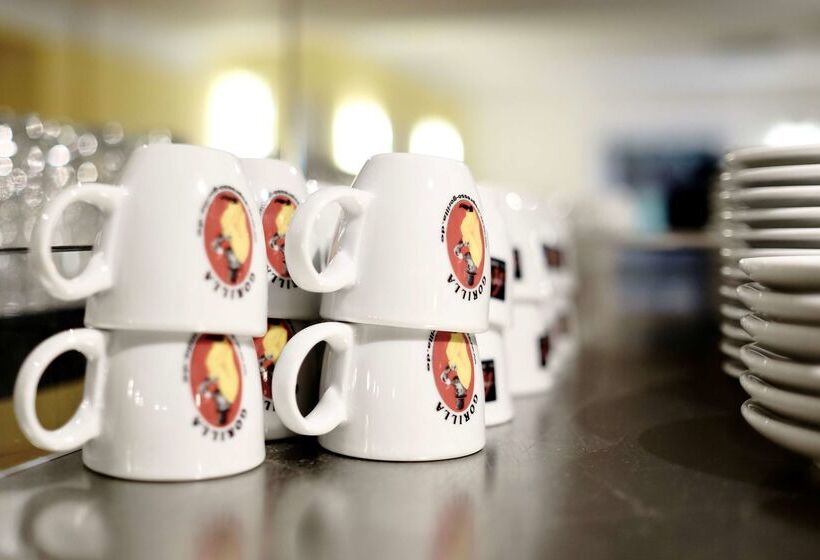 Отель Tulip Inn Frankfurt Airport