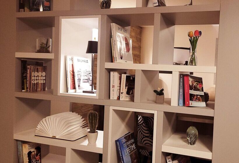 Отель Tulip Inn Frankfurt Airport