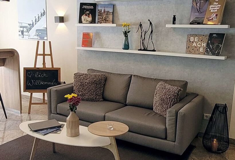 Отель Tulip Inn Frankfurt Airport