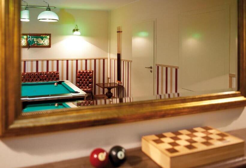 Victor S Seehotel Weingärtner Bostalsee