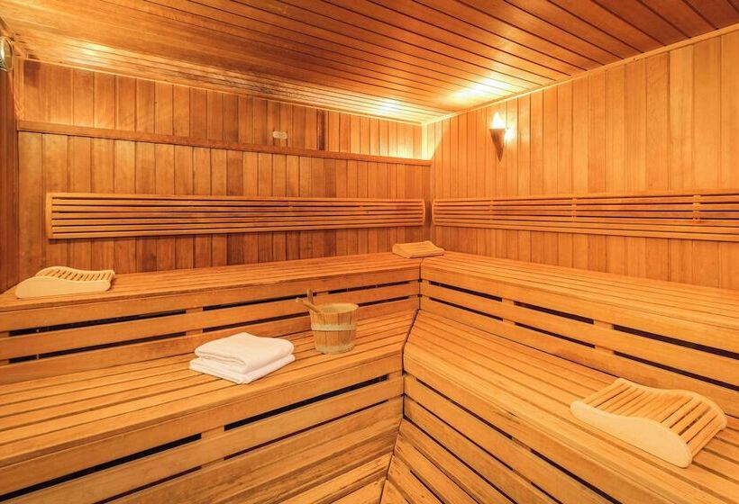 فندق Vienna House Easy by Wyndham Frankfurt Airport