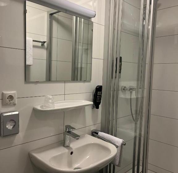 酒店 Vier Jahreszeiten