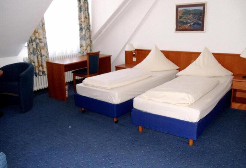 酒店 Vier Jahreszeiten