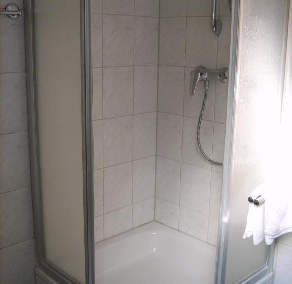 酒店 Vier Jahreszeiten