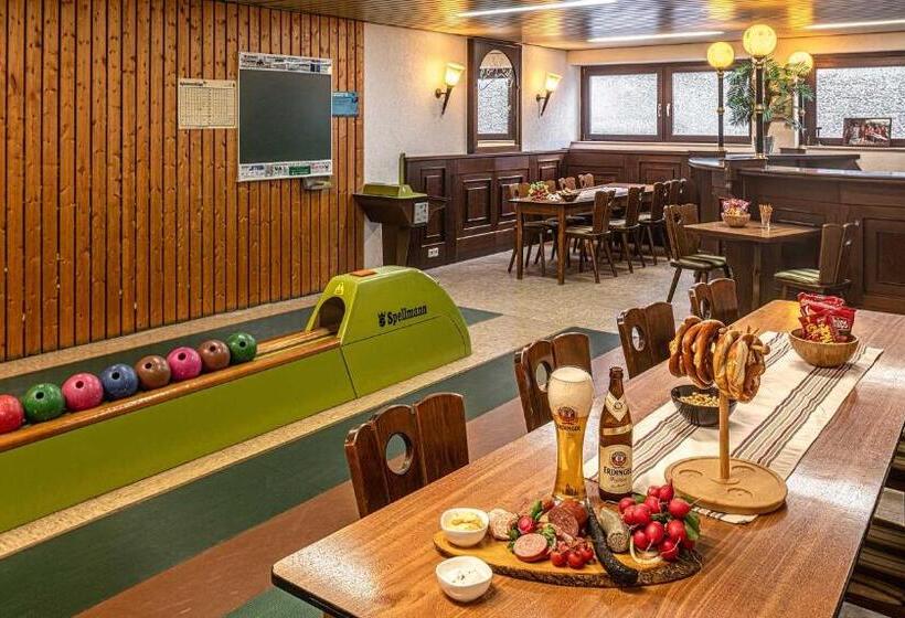 Waldhotel Eisenberg
