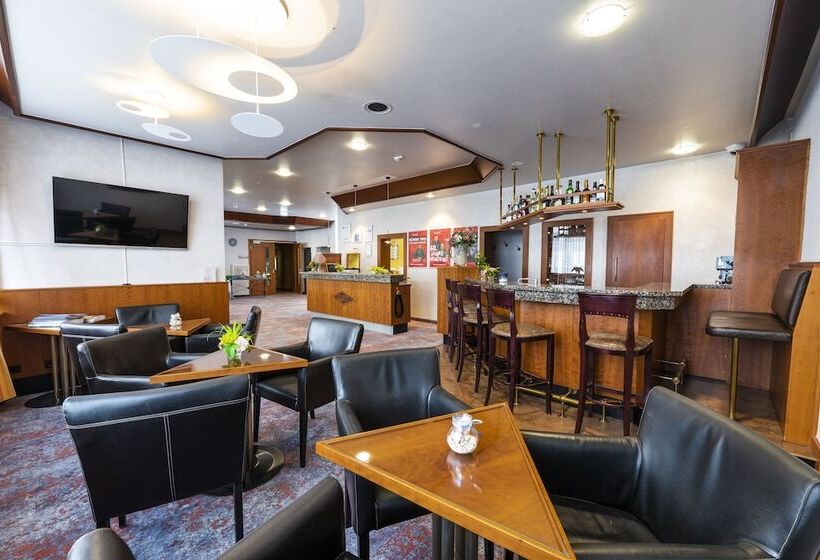 בית מלון כפרי Wartburg