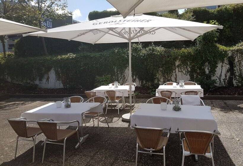 酒店 Wyndham Stuttgart Airport Messe