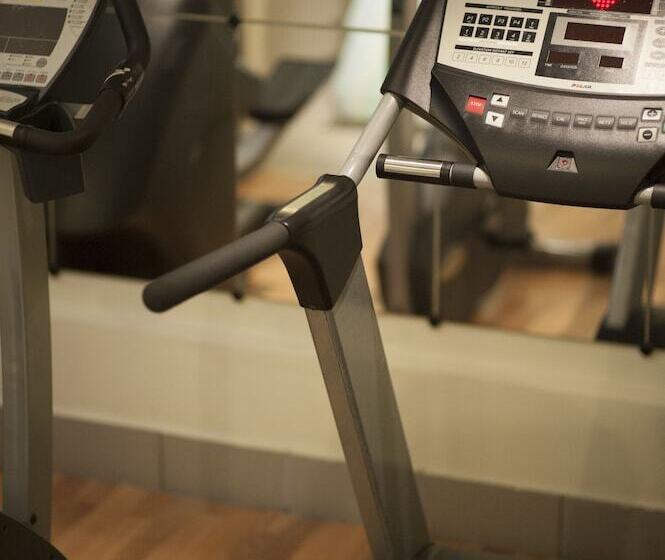 فندق Wyndham Stuttgart Airport Messe