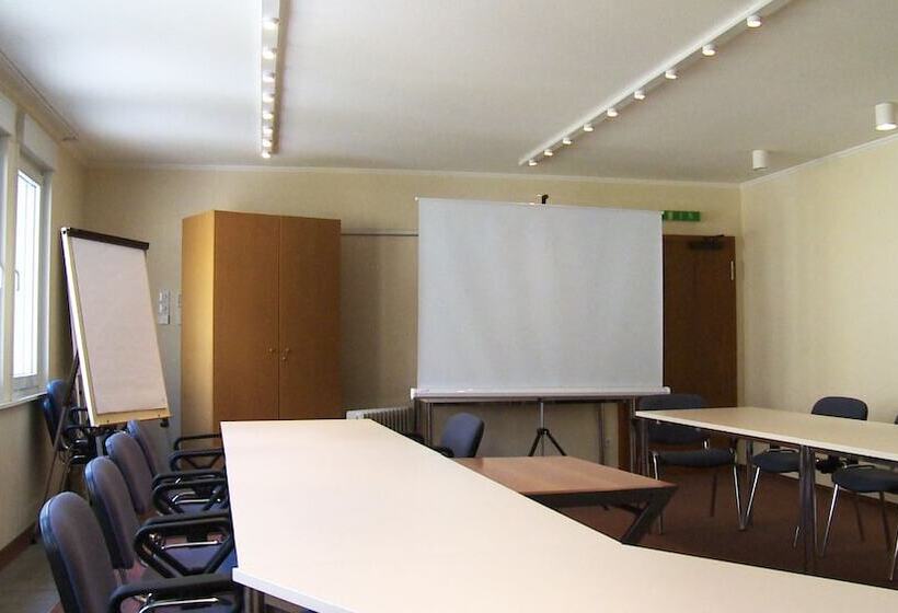 Отель Zum Neuen Schwan