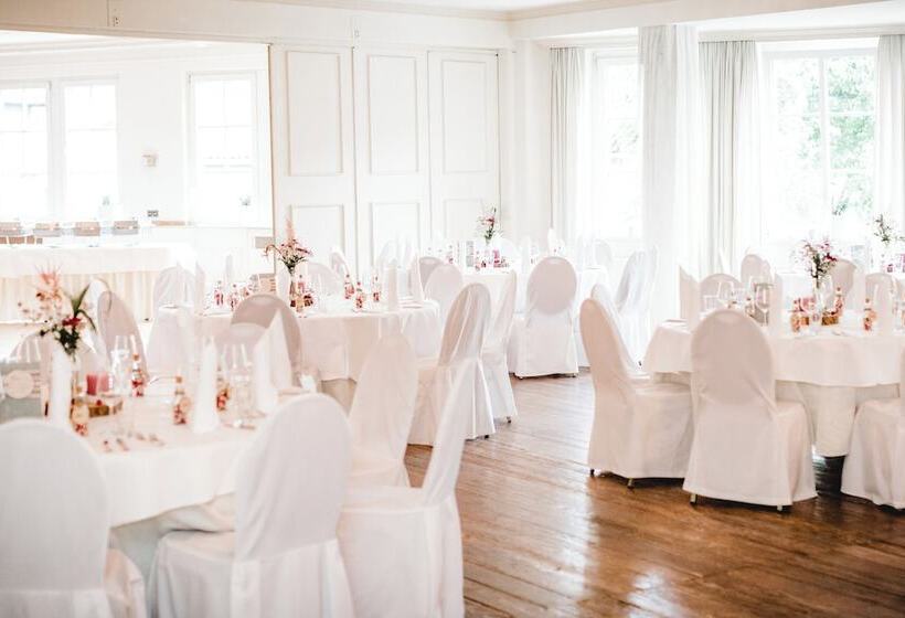 Romantik Hotel Neuhaus