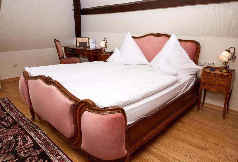 Schloßhotel Kurfürstliches Amtshaus Dauner Burg