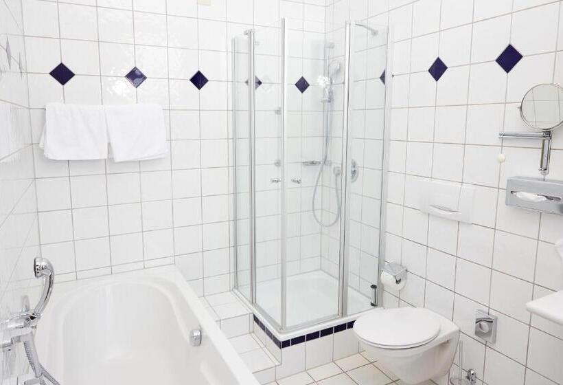 Schloßhotel Kurfürstliches Amtshaus Dauner Burg