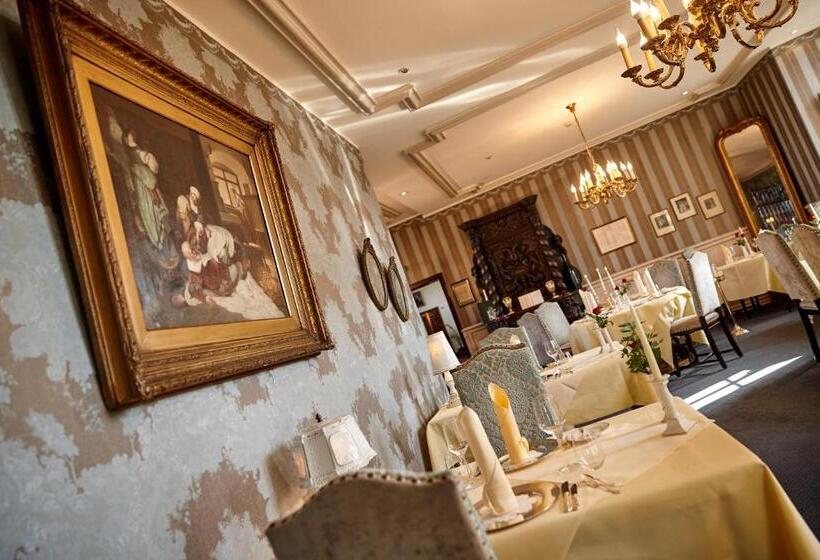 Schloßhotel Kurfürstliches Amtshaus Dauner Burg