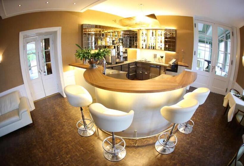 Schlosshotel Molkenkur