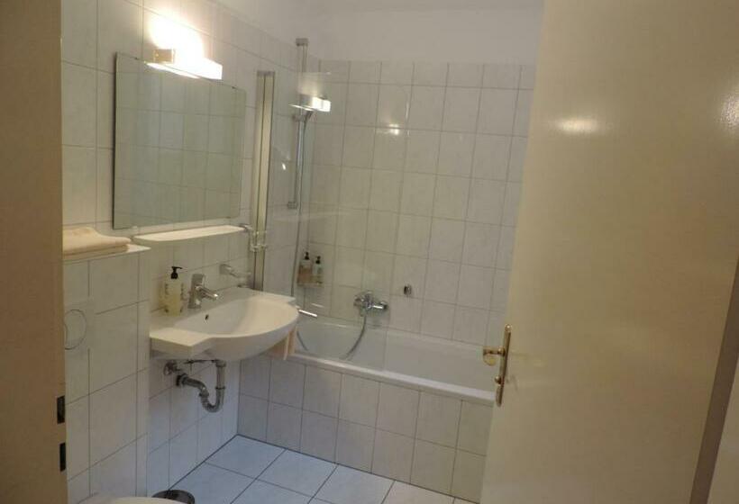 Waldhotel Forellenhof