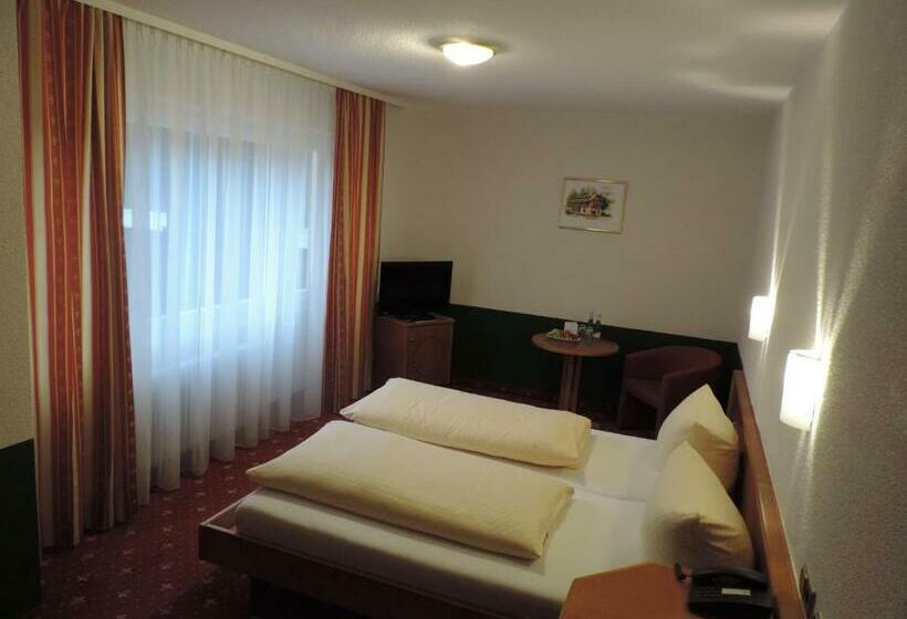 Waldhotel Forellenhof