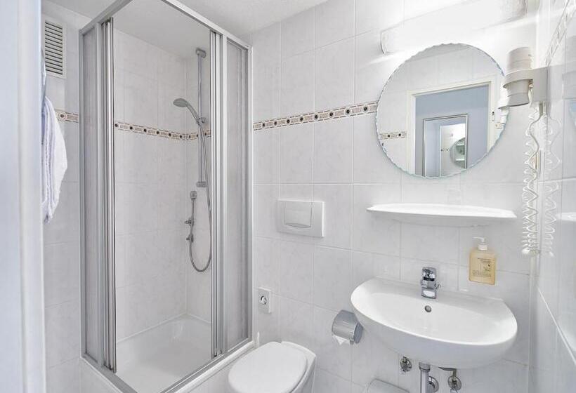 فندق Alfa City Centre