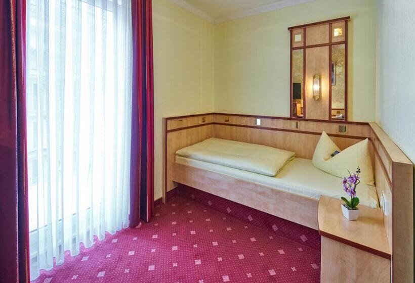 فندق Alfa City Centre