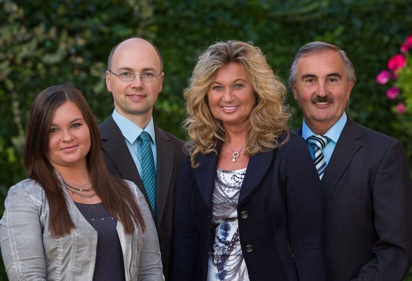 فندق Alfa City Centre