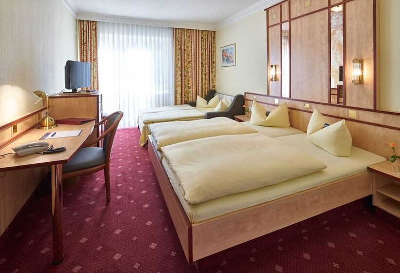 فندق Alfa City Centre