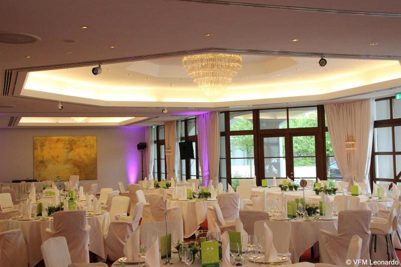 ホテル Alpenhof Murnau