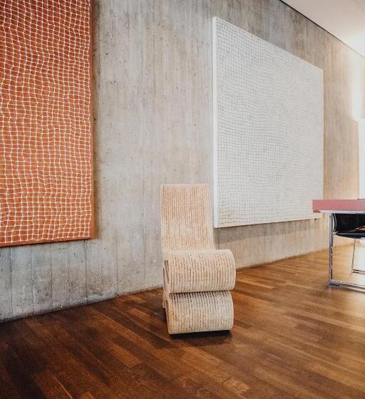 فندق Art & Business