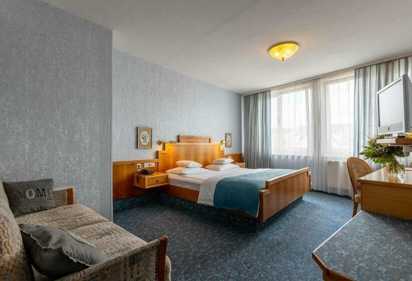 هتل Trip Inn Aschaffenburger Hof