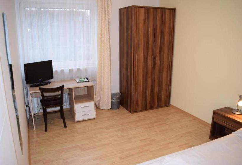 ホテル Augustenfelder Hof