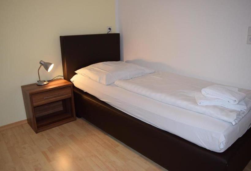 ホテル Augustenfelder Hof