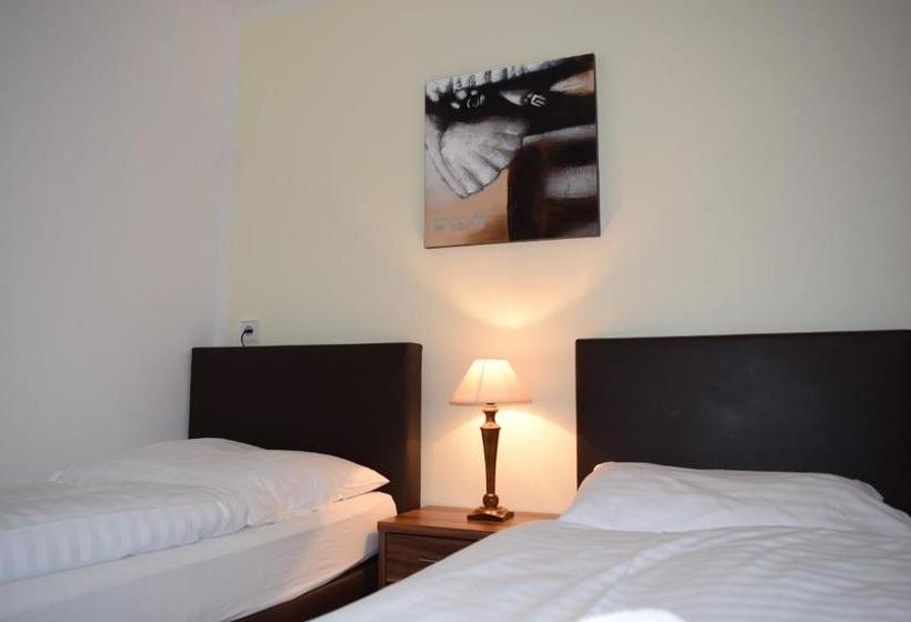 ホテル Augustenfelder Hof