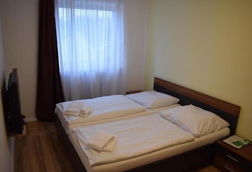 ホテル Augustenfelder Hof