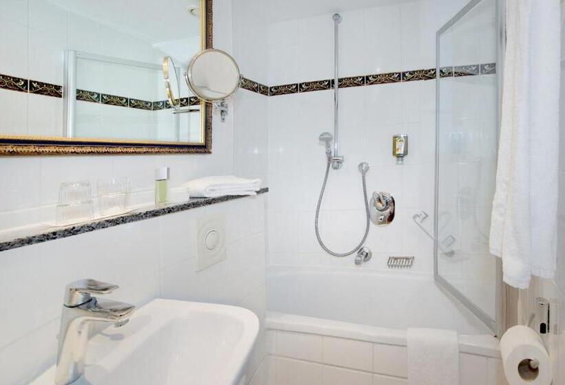 فندق Aurbacher Hof Gmbh